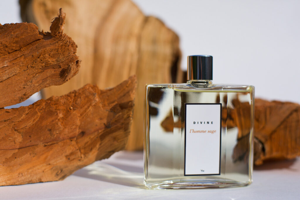 Eau de parfum for men - Olfactive creations for men - Divine